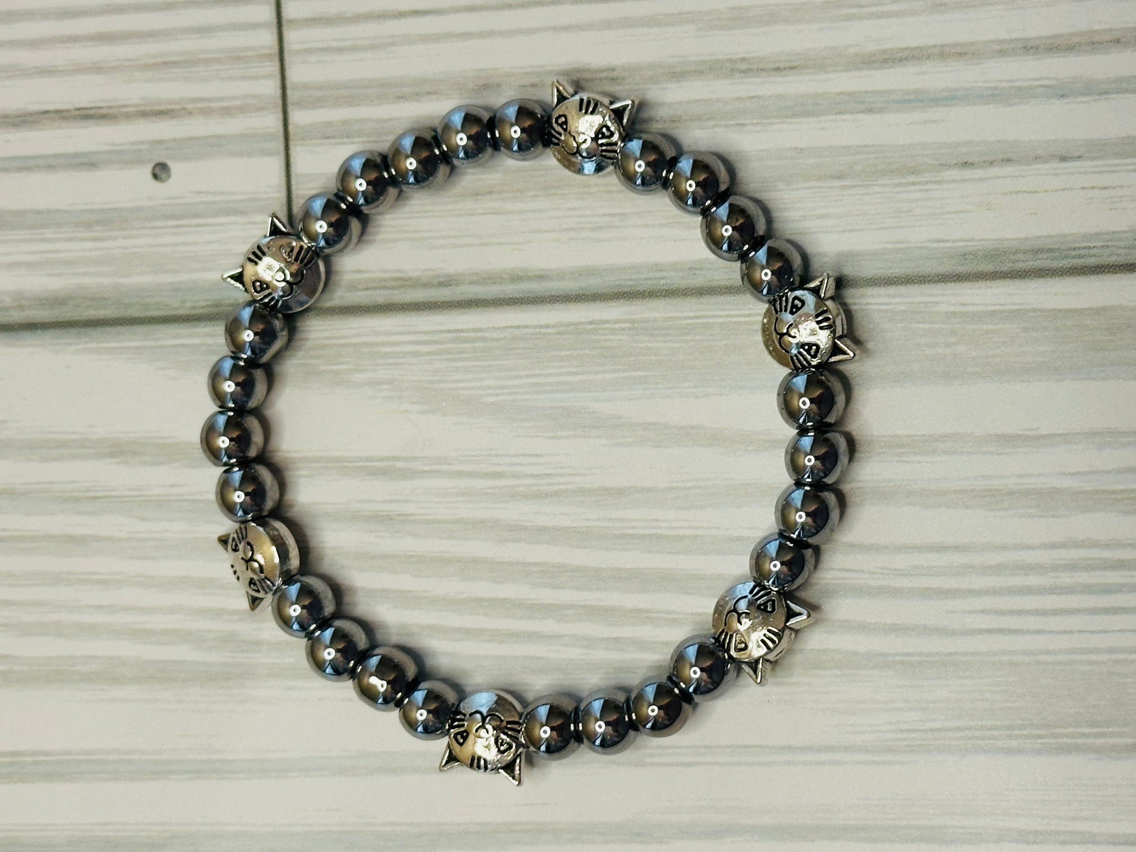 Metallic Cat Head Bracelet